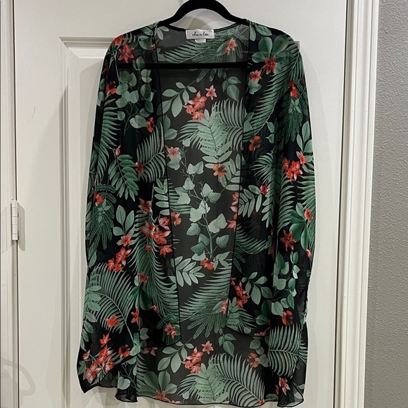 Eden in Love Tops - Eden In Love tropical floral kimono, one size